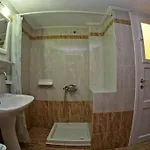 Apartment Aggelikis *