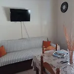 Aggelikis Lägenhet