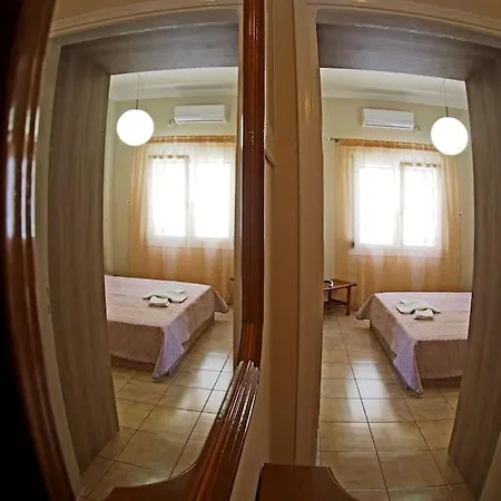 Aggelikis Apartman Ermúpoli