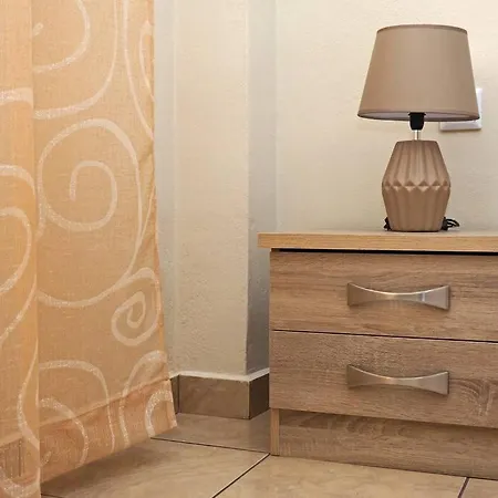 Aggelikis Apartman Ermúpoli
