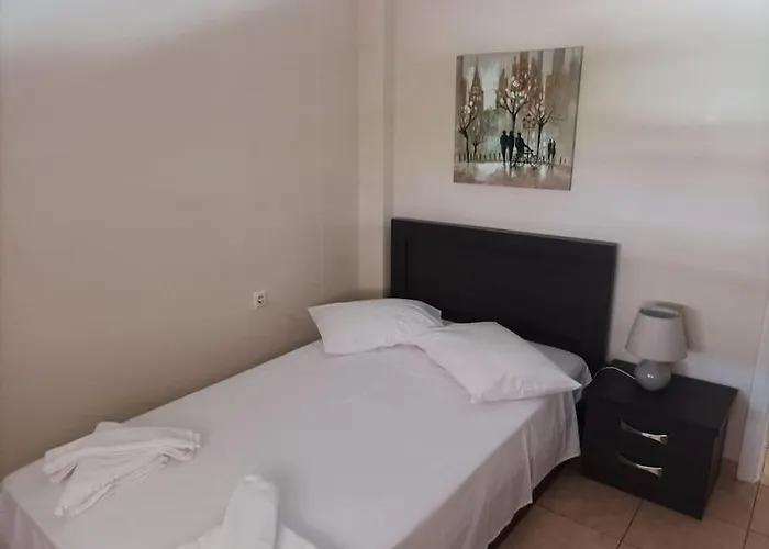 Aggelikis * Ermoupoli